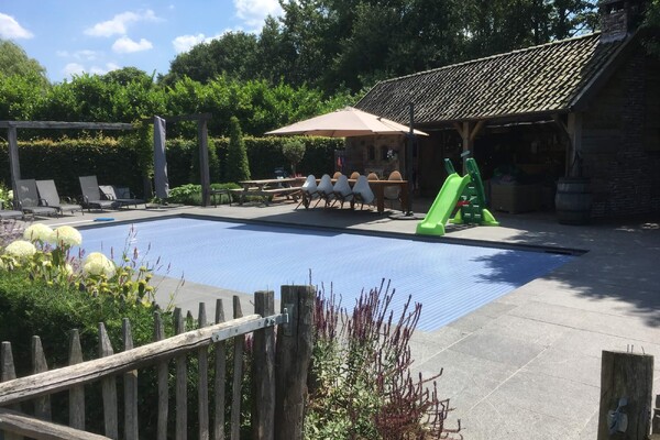 Zwemmen (Wellness) in eigen tuin